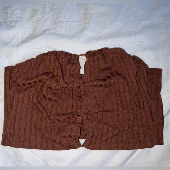 Woman’s small brown tube top with cross cross open in the front - Picture 1 of 3